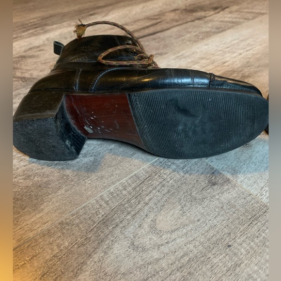 Vintage ALDO boots made in Italy combat leather classic heel size 8 - Picture 6 of 11